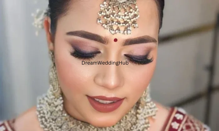 Golden Touch Makeover Lalganj